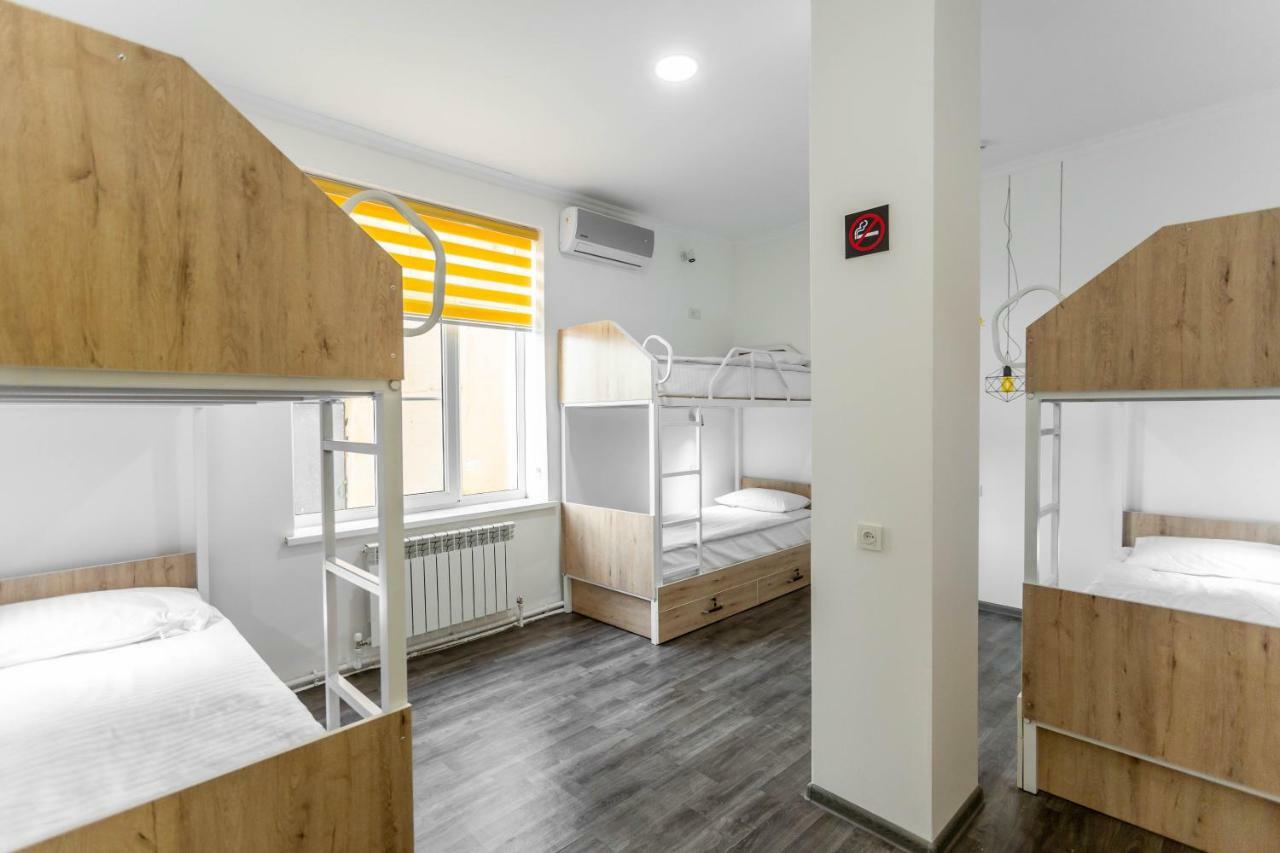 Registan Hostel Samarkand Exterior photo